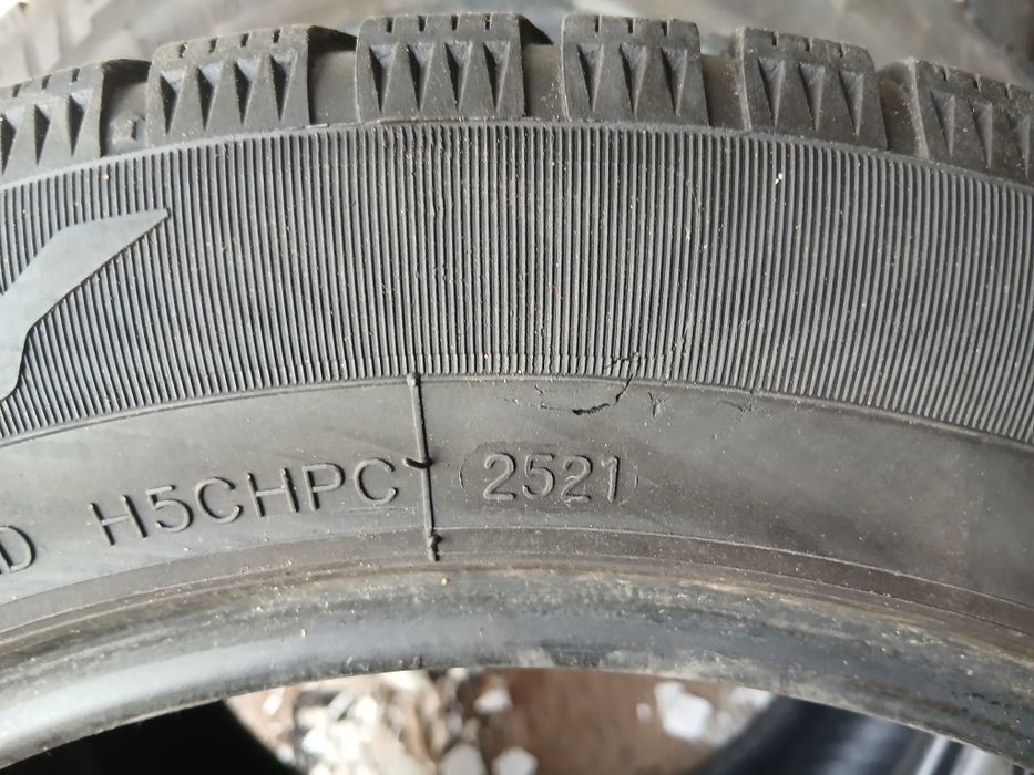 Р15 зимни шина сатам