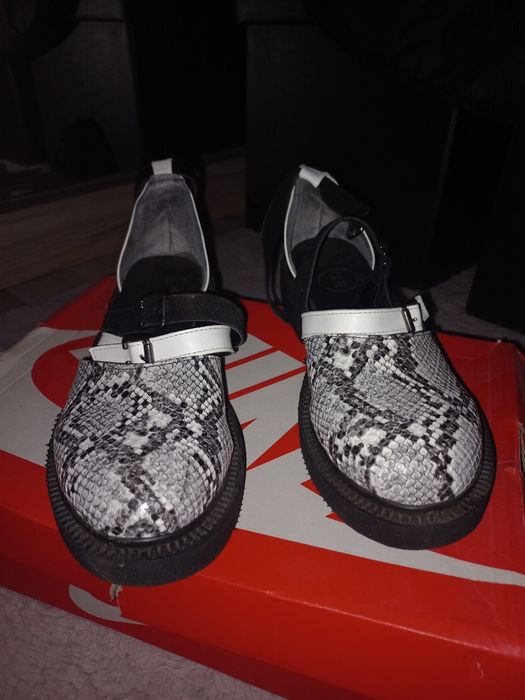 Sandale comode alb negru