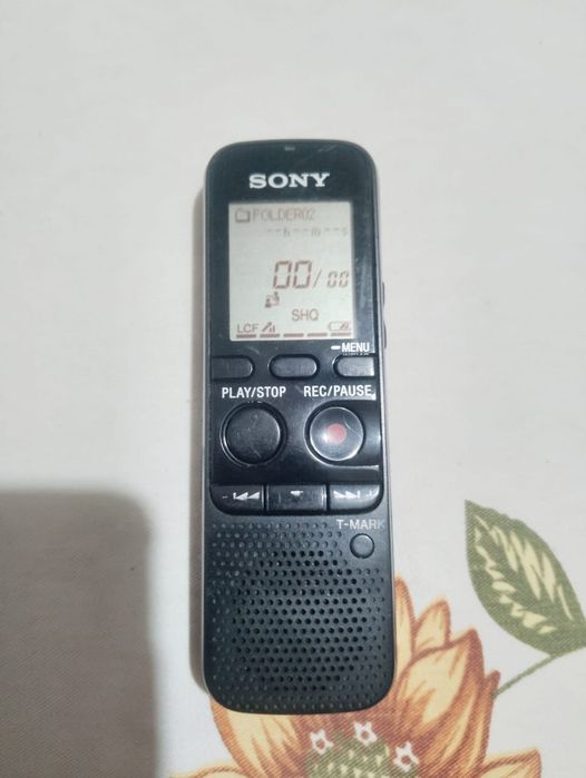 Диктафон Sony ICD-PX333
