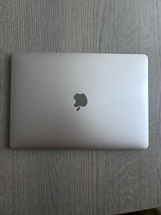 Macbook pro 13 silver