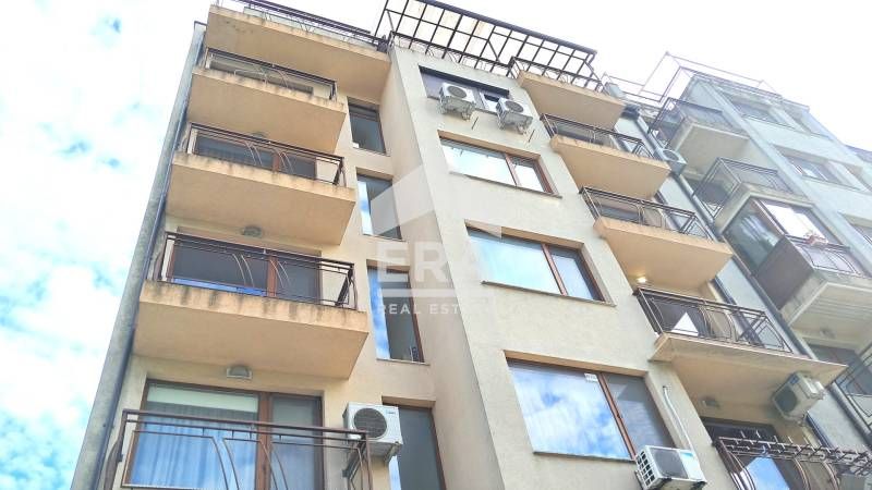 Дава се под наем Двустаен апартамент в Варна, Цветен квартал - 55 кв.м за 358 € - Снимка #11