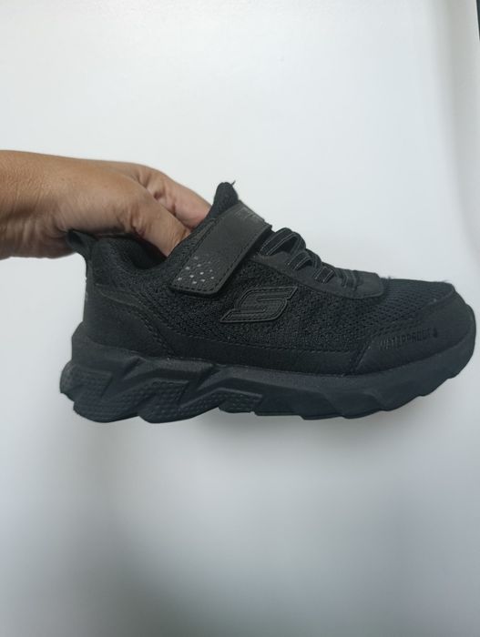 Încălțăminte skechers mărimile 29,30