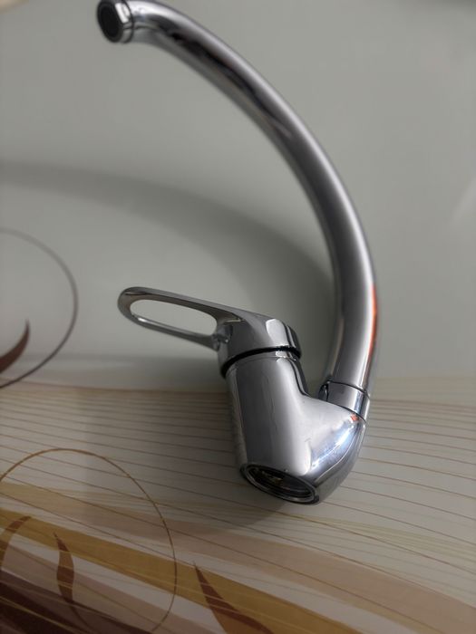 Смесител за мивка