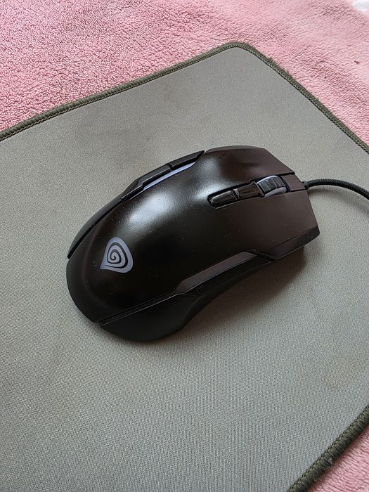 Геймърска мишка Genezis