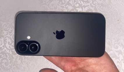 iPhone 16 100% емкостью