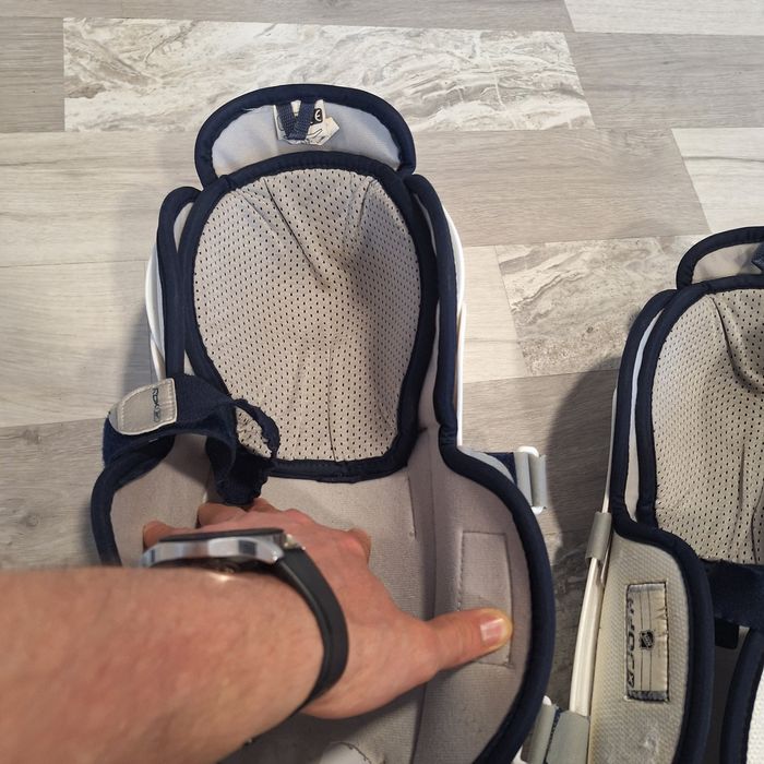 Tibiere pentru hochei pe gheață Jofa 3K Rebook