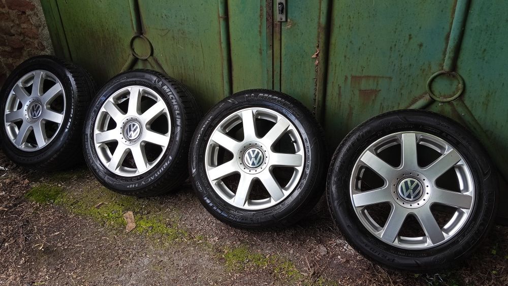 Vw golf 4 seat ibiza leon skoda 5x100 205/55/16