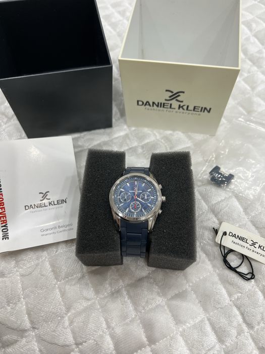 Продам часы женские Daniel Klein