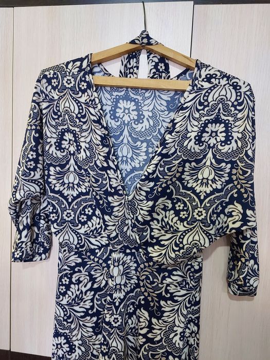 Продам вечерние платья