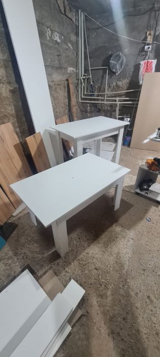 стол новый в наличий есть 20