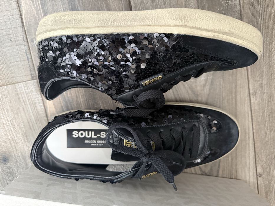 Golden Goose обувани няколко пъти,с касова бележка,торбичка и кутия