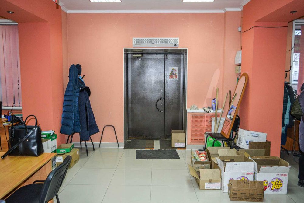 Просторный магазин, в перспективном районе города.