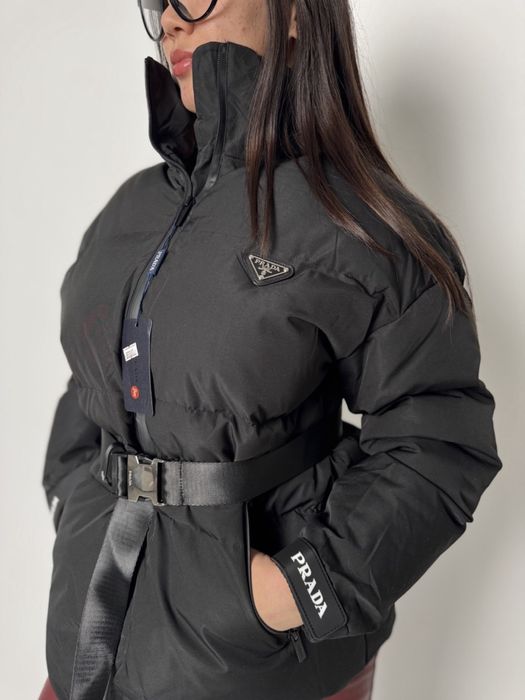 Прада куртка, новая