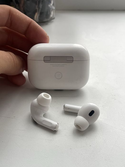 Airpods pro 2 новые на гаранитий