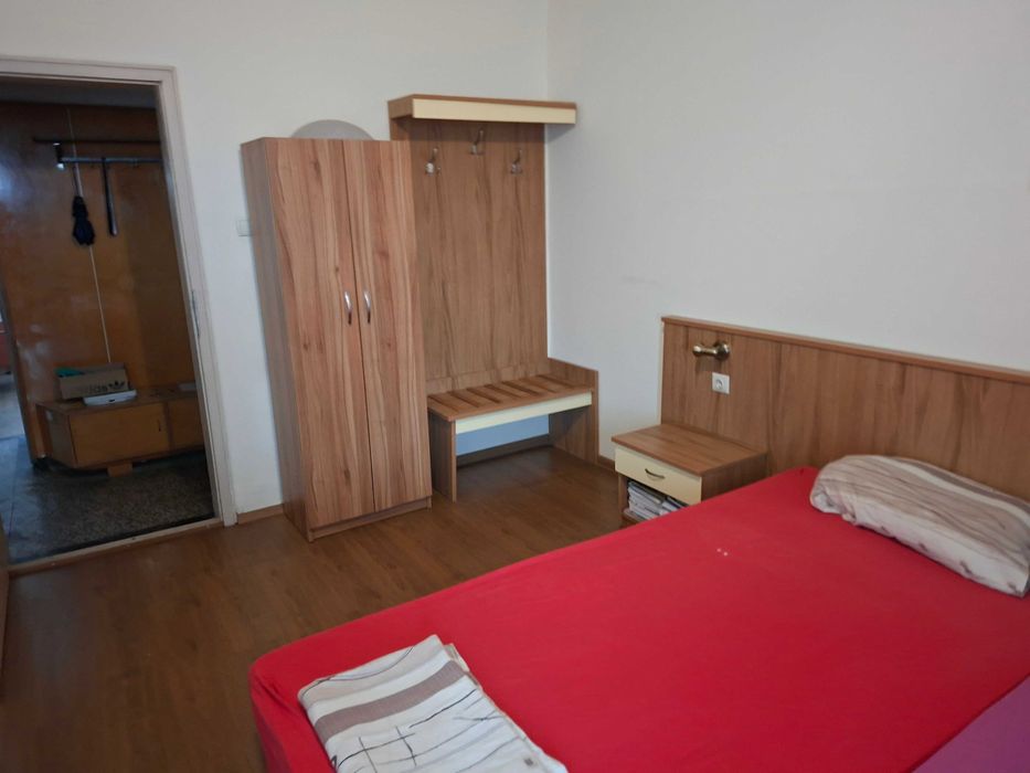 Стаи под наем дългосрочно