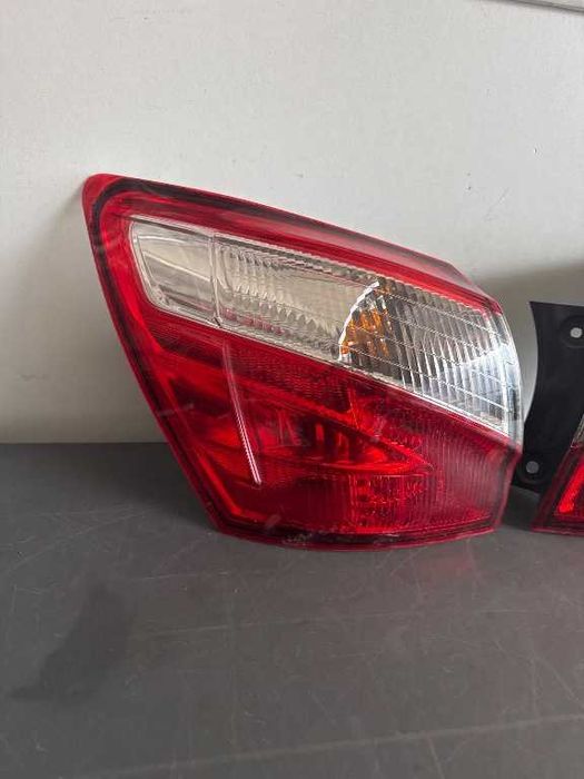 Stopuri Nissan Qashqai facelift 2010-2014 stop stanga stop dreapta
