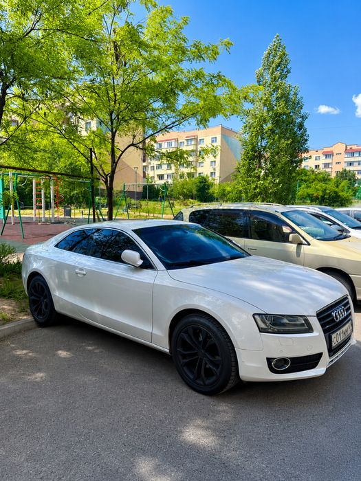 Audi A5 Coupe 2011г