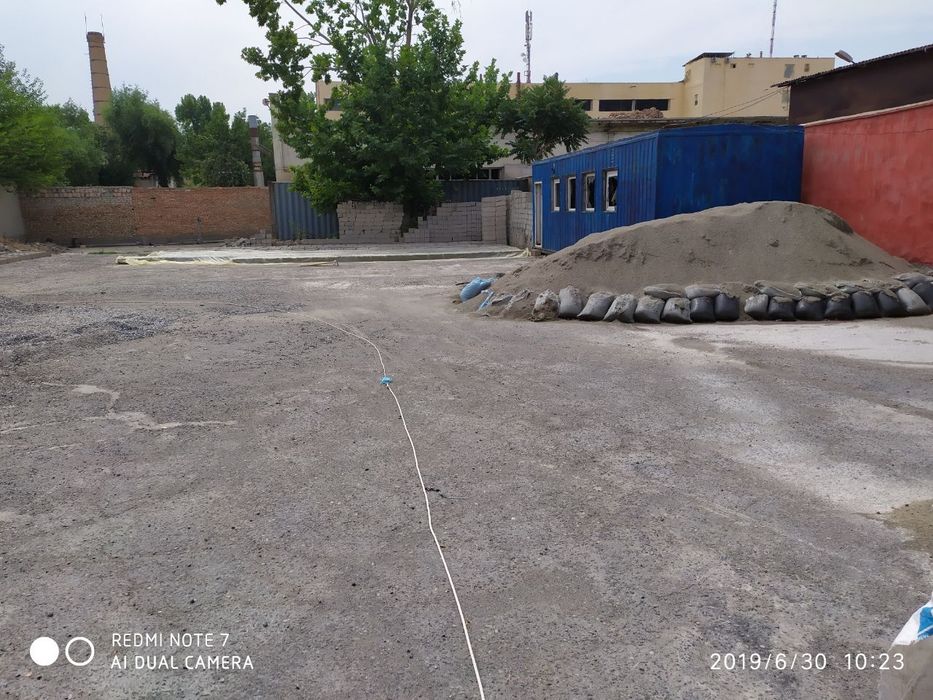 Uzsalaman orqasida 13 yarim sotix  joy sotiladi