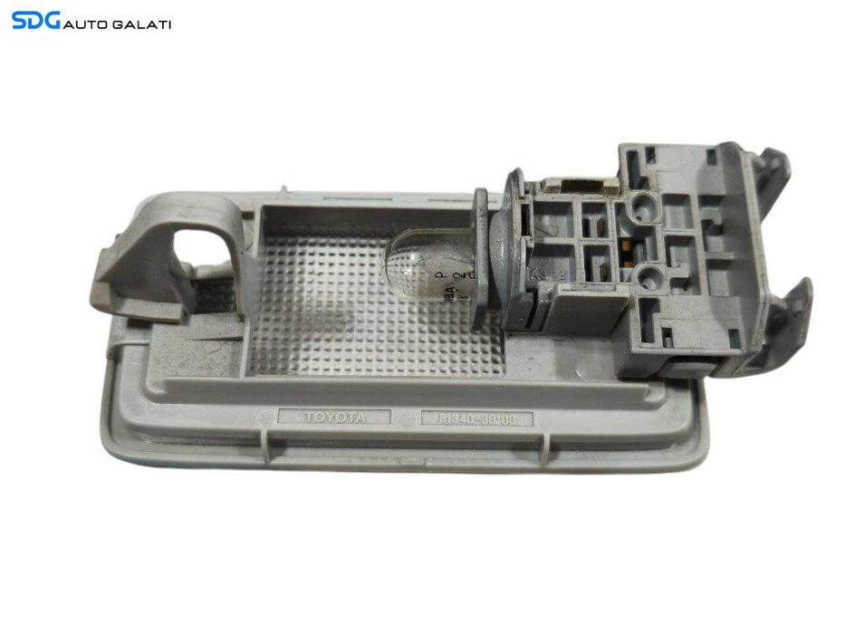 Plafoniera Lumini Lampa Iluminare Habitaclu Toyota Auris 2006 - 2012 Cod 81340-30100 8134030100 [LR1226]