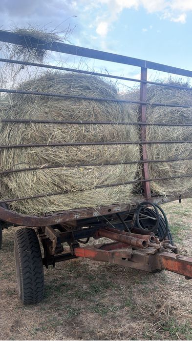 Продам сено в рулонах 200 кг