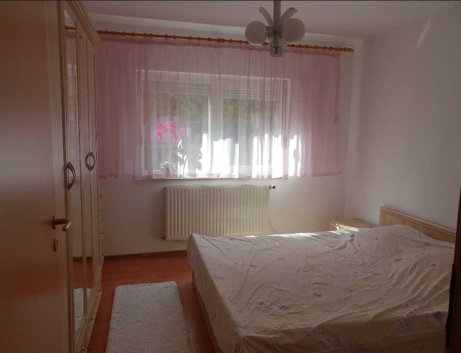 Apartament cu 3 camere și 2 băi de închiriat în Craiova (în spatele Spitalului Județean și al Facultății de Medicină)
