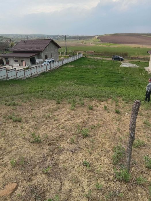 Teren intravilan Catamaresti