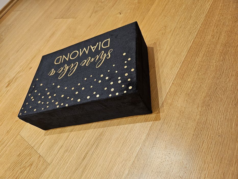 Shine Like a Diamont кутия за бижута