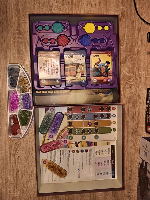 Trekking Through History - ediție în limba română