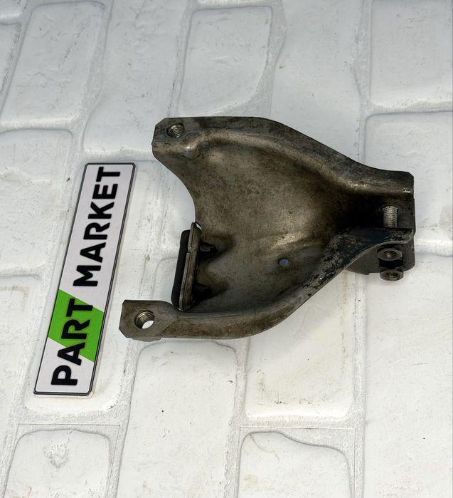 Стойка тампон двигател AUDI 3.0TFSI 4G0399060