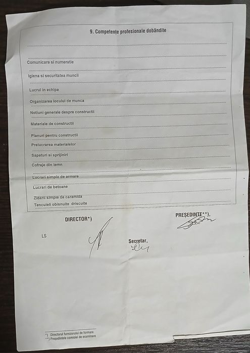 mester faianta gresie jugrav rigipsar zidar instalator intretinere elrctrician montator usi..