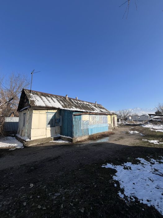 Продам дом 8 соток участок!