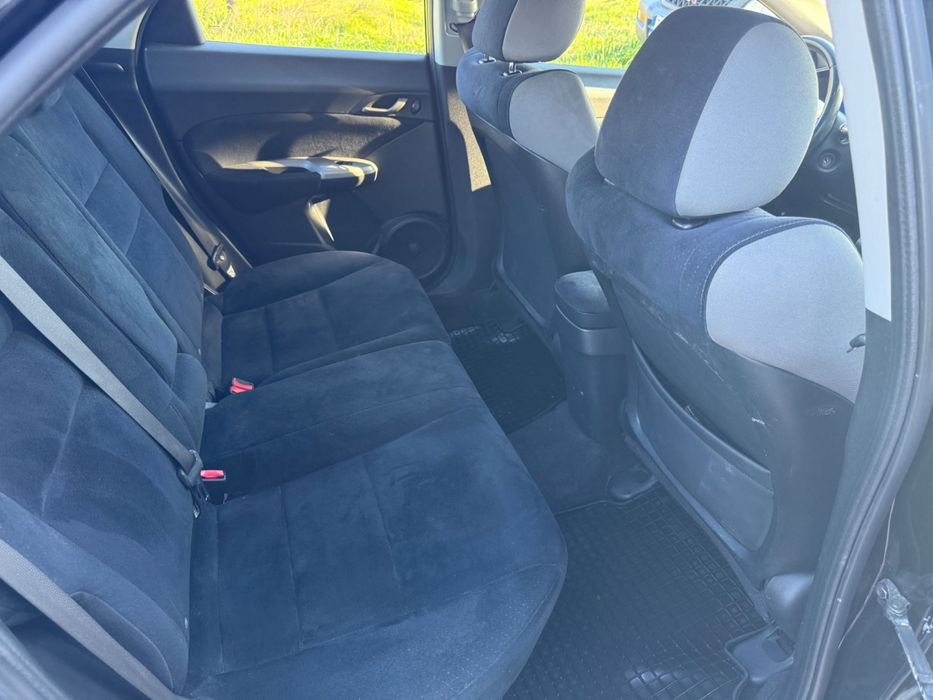 HONDA Civic-8 генерация