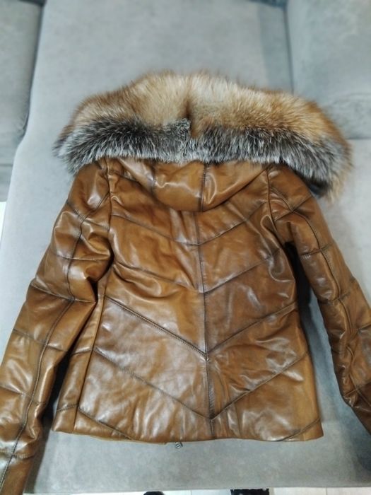 Зимно дамско яке от естествена кожа
