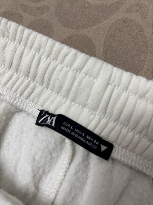 Спортен комплект на зара