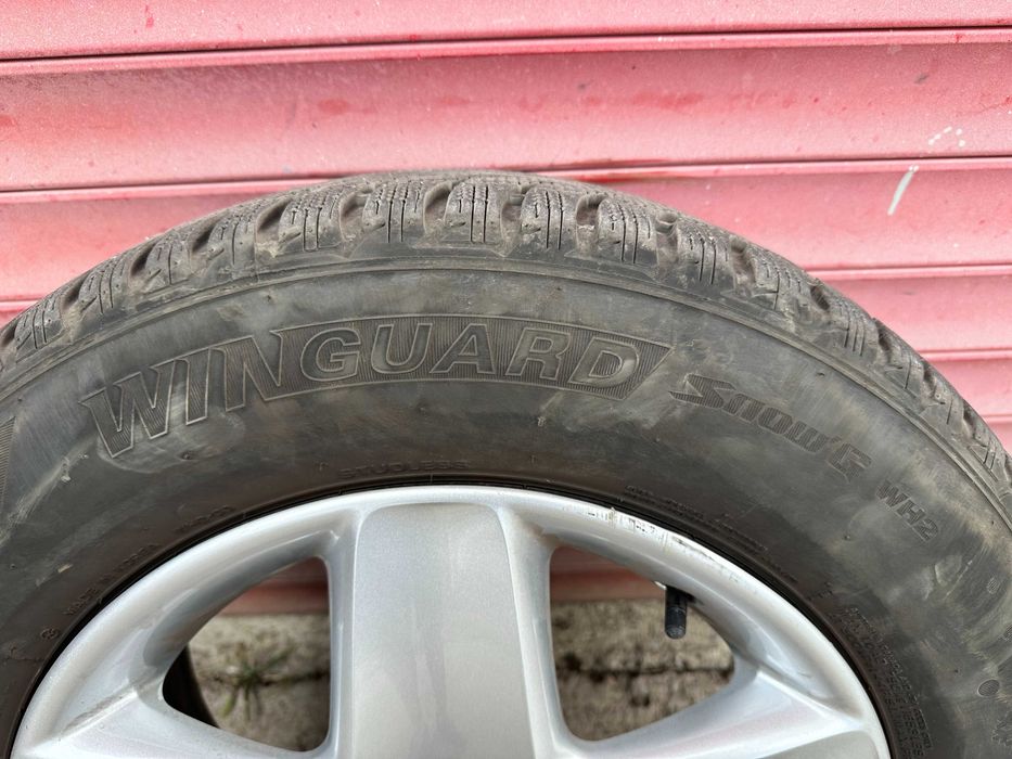 Оригинални метални джанти за RENO и DACIA,16"  5x114.3 със зимни гуми