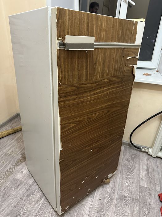Холодильник рабочий