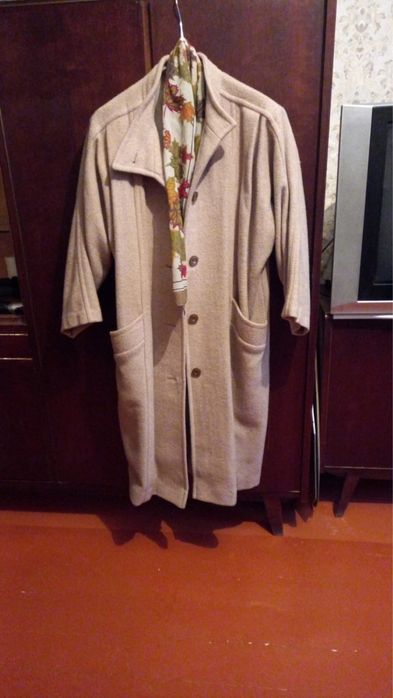 Шерстяное пальто