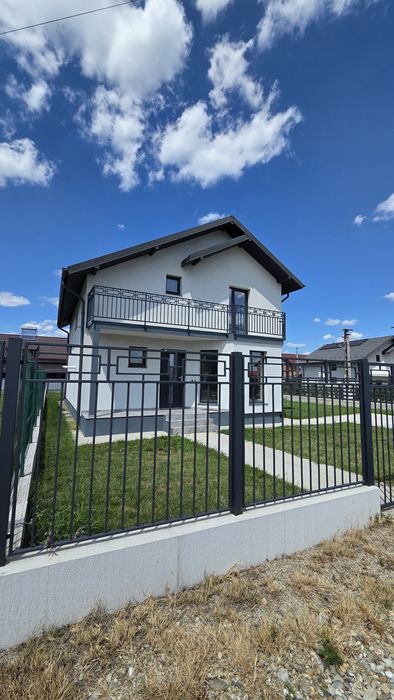 Casa  de vanzare – Proprietar | Micesti (Purcareni) | 4 dormitoare | 135 mp utili | Teren 500 mp