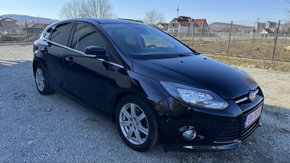 Ford Focus 3 hatchback  Titanium 2011 1,6 tdci  RAR efectuat