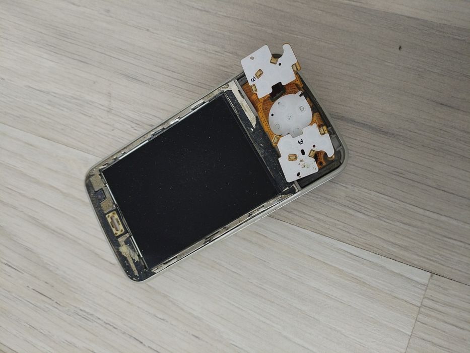 Nokia n96 экран йонмиди