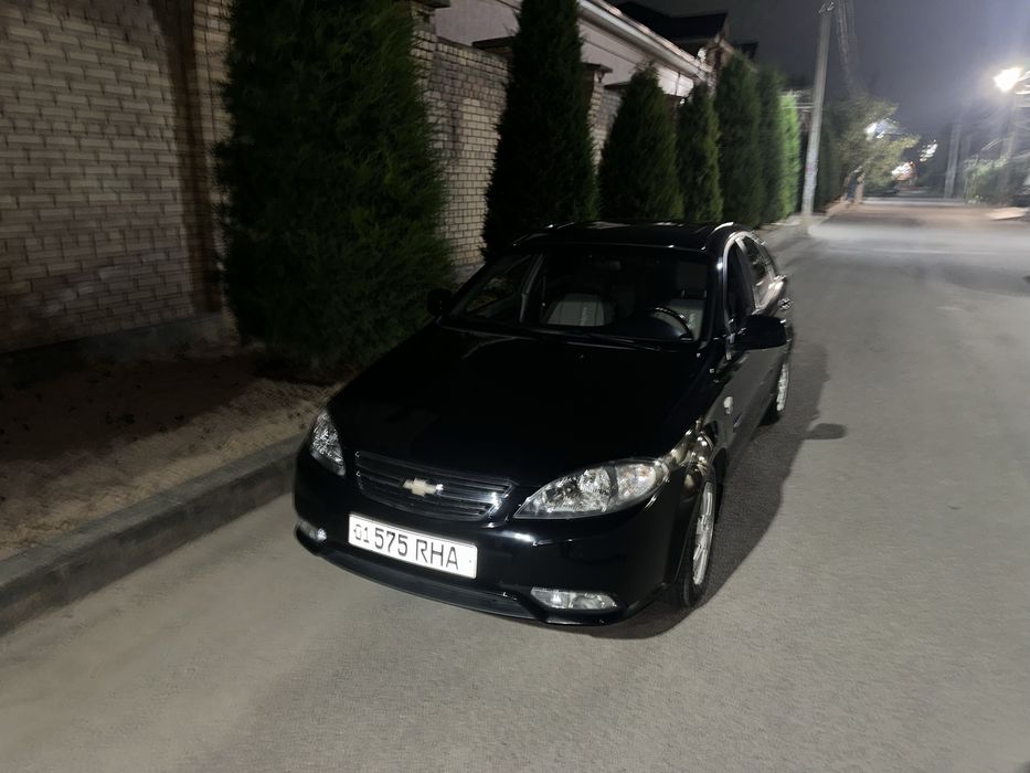 Qora Gentra. Chevrolet Гентра 3- позиция
