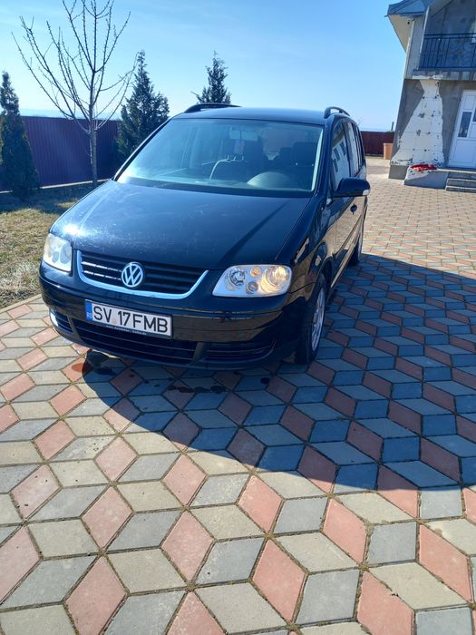Auto Touran 1,9.. 2004 funcțional..