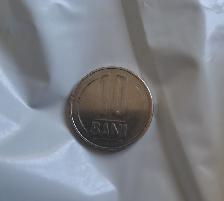 Moneda 10 bani cu eroare de fabricatie