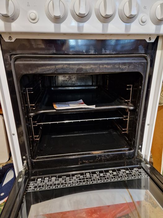 Продам газовую плиту!