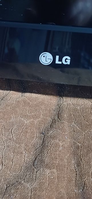 Продам телевизор LG
