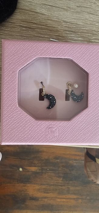 Красиви обеци Swarovski
