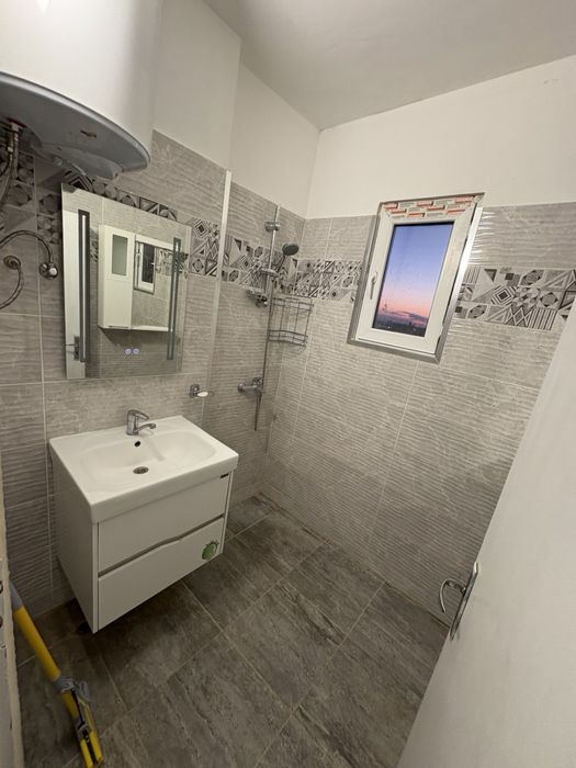 Дава се под наем Двустаен апартамент в Пловдив, Гагарин - 64 кв.м за 255 € - Снимка #5