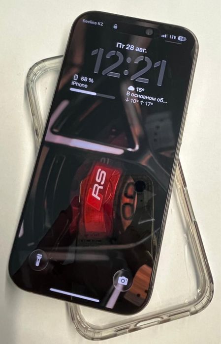 Продам iPhone 16pro