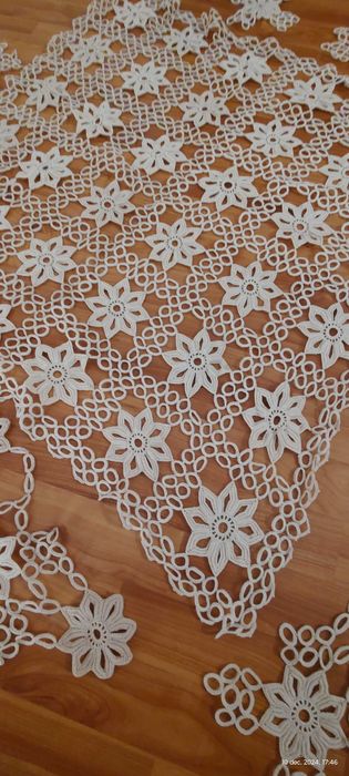 Set macrame și lucrusioare