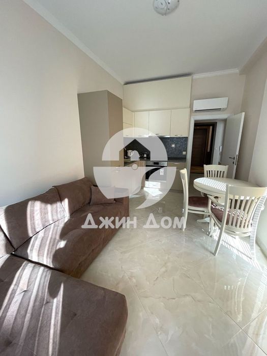 Продава се Двустаен апартамент в Свети Влас - 47 кв.м за 1411 €/кв.м - Снимка #2